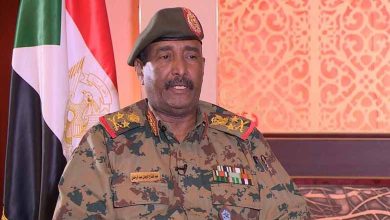 Al-Burhan exempte les membres civils de la « souveraineté du Soudan »