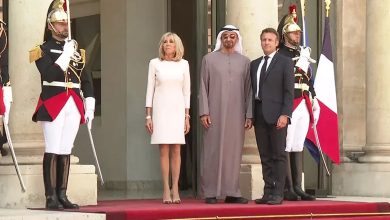 Emmanuel Macron reçoit Cheikh Mohammed ben Zayed à Versailles