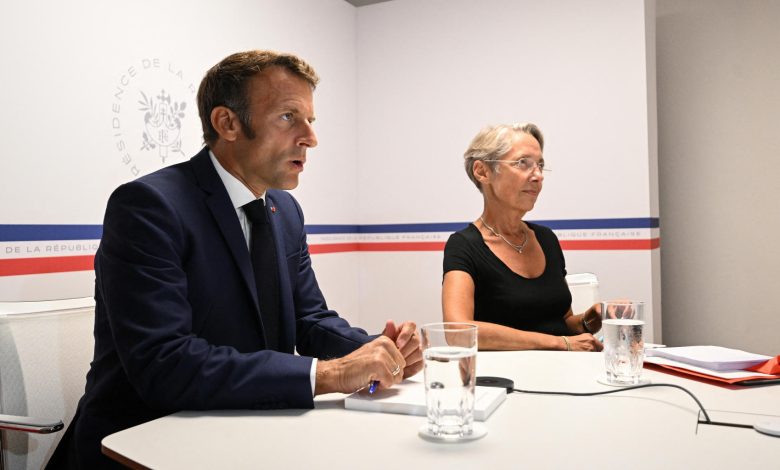 France: Le président Macron et Élisabeth Borne face à une rentrée agitée