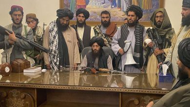 L'Afghanistan, les Talibans tuent des dizaines d'anciens militaires et de juristes