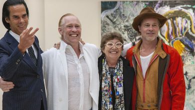 Pour la première fois, Brad Pitt expose ses sculptures dans un musée finlandais