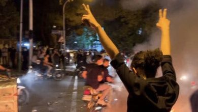 Iran: Les manifestations populaires se sont intensifiées, avec des appels à la destitution du Guide Suprême