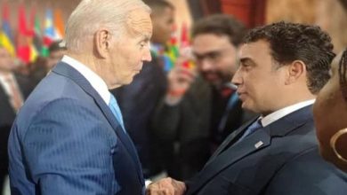 Politiquement et économiquement.. Résolution de la crise libyenne à la table de Biden-El-Menfi