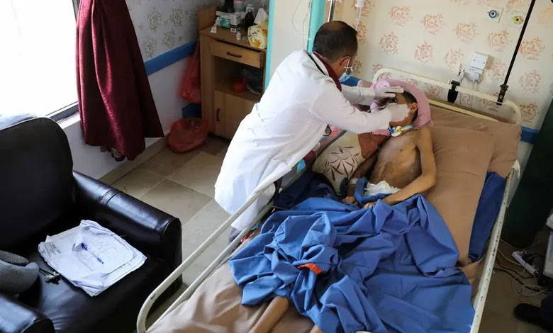 Yémen : Indignation populaire face à la mort de 21 enfants atteints de cancer dans les hôpitaux des Houthis après avoir reçu une injection de médicaments corrompus