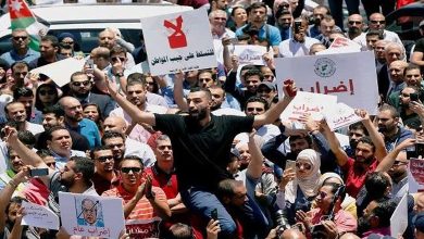 Les manifestations en Jordanie sont hors de contrôle après la mort d'un policier
