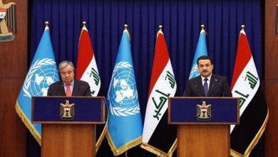 Guterres in Iraq: UN recommendations and government messages UN recommendations Secretary-General Antonio Guterres addressed to the Iraqi government, while the latter responded with messages both inside and outside the country. UN Secretary-General Antonio Guterres, on the sidelines of a first visit to Iraq in six years, affirmed "solidarity" with Iraqis, calling for "breaking the cycle of instability" and continuing to work on the path to "prosperity and freedom". Guterres's visit coincides with the 20th anniversary of the fall of Saddam Hussein's regime by an international coalition led by the United States in March 2003. UN Recommendations During a press conference alongside Iraqi Prime Minister Mohammed Shia' Al Sudani on Wednesday, Guterres said, "I am here on a visit of solidarity and to reaffirm the commitment of the United Nations to support Iraq in consolidating democratic institutions... and the human rights of all Iraqis." Touching on several "important" issues, particularly climate change, he welcomed the Iraqi prime minister's efforts "to address the challenges facing the country, including combating corruption, improving public services, and economic diversification to reduce unemployment and create opportunities for young people." Guterres, whose last visit to Iraq dates back to summer 2017, said on Wednesday that he hoped Iraq would break the "cycle of instability and fragility" in order to move towards "more prosperity, freedom and peace." Regional stability The UN Secretary-General also welcomed Iraq's "pivotal" role in "regional stability" and "the government's commitment to advance dialog and diplomacy," referring to the unprecedented negotiations mediated by Baghdad between Iran and Saudi Arabia. Iraqi Prime Minister Mohammed Shia' Al Sudani said his government's priorities include "creating jobs, fighting poverty and fighting corruption." "We are proceeding with the establishment of the stability equation. "Our government has created a state of political and security stability, and today Iraq is the key to a solution in the region and not part of a security and political problem." "We are trying to bring together Iraqi factions and contradictory opinions, which we believe play a pioneering role among brothers and friends to create this stable regional system, which will definitely reflect on stability in the region and the world," he said. UN Secretary-General Ban Ki-moon also met with Iraqi Foreign Minister Fouad Hussein on Wednesday. He is also scheduled to meet with President Abdel Latif Rachid and Parliament Speaker Mohamed al-Halbousi, according to a statement from the Iraqi Foreign Ministry. Guterres is scheduled to meet later Wednesday with representatives of organizations that advocate for women's and youth rights, a UN spokesman said in a statement. Wealth and Crisis Iraq has vast oil wealth and relies on oil for 90% of its revenues. Its foreign currency reserves have exceeded $100 billion. But after decades of war, it is still suffering from a dilapidated infrastructure and a lagging economy that is still floundering outside the oil sector. The current prime minister, who was appointed in late 2022 to form a government, followed long-standing skirmishes and negotiations between the major Shia parties and deadly clashes in Baghdad in August 2022. In 2019, the country also witnessed unprecedented protests against the dysfunction of the political system, youth unemployment, the domination of armed factions, chronic corruption and the deterioration of infrastructure after decades of conflict. On Thursday, Guterres will visit a refugee camp in northern Iraq before heading to Erbil where he will meet representatives of the autonomous Kurdistan Regional Government.