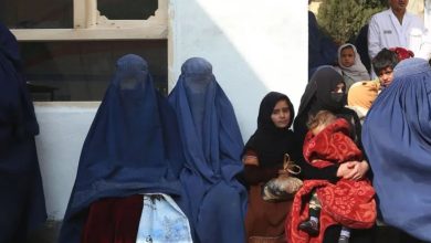 BBC : Les Talibans empêchent les femmes de travailler pour les Nations unies et menacent de poursuivre les opérations d'aide en Afghanistan