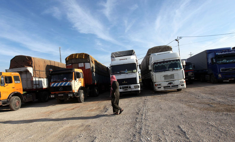 Empêcher les camions de fret de traverser au poste frontière d'Al Batha... Quelle est la raison ?