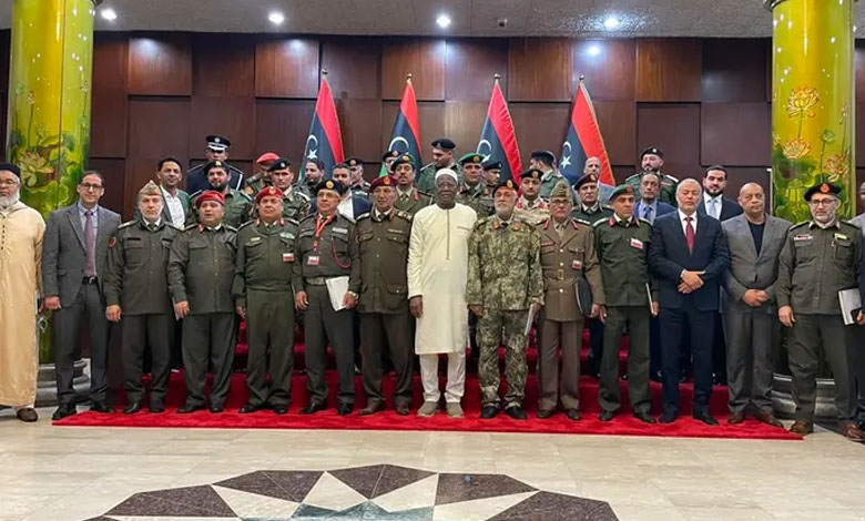 Première rencontre entre les dirigeants des armées libyennes de l'est et de l'ouest