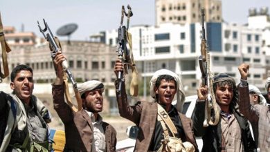 Analyste yéménite - les milices Houthis mènent une guerre contre les centres religieux