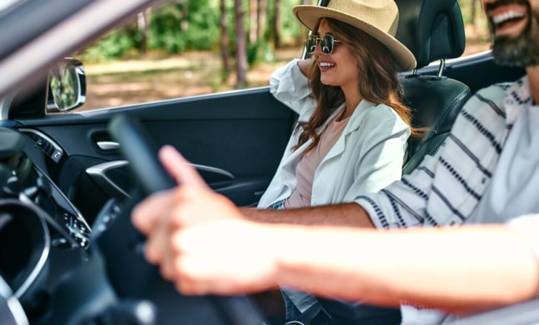 Location d'une voiture à l'étranger : 14 pièges et astuces pour des vacances sereines