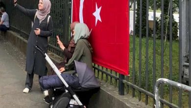 Les jeunes Turcs en Europe soutiennent le changement... tandis que les personnes âgées choisissent Erdoğan