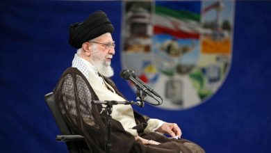 Khamenei intensifie en disant - Si nous voulons fabriquer des armes nucléaires, ils ne pourront pas nous en empêcher