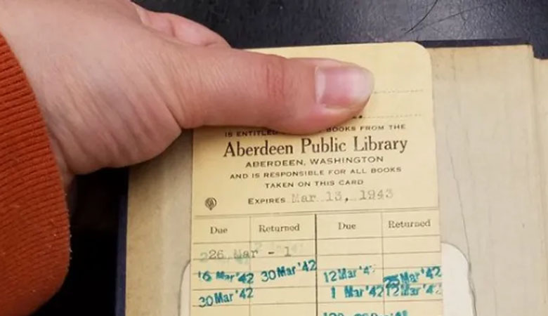 Retour d'un livre à la bibliothèque après 81 ans d'emprunt