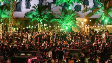 Des centaines de manifestants à Bagdad ont été empêchés de prendre d'assaut l'ambassade du Danemark