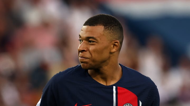 Le PSG décide de mettre Mbappé à l'écart