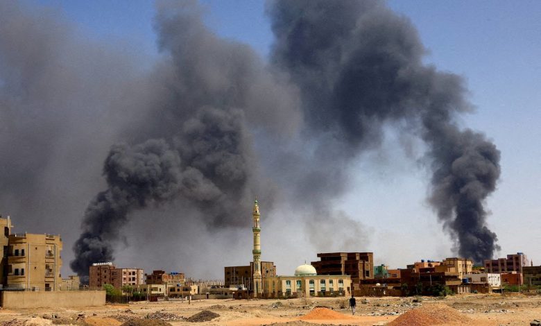 Le saignement au Soudan se poursuit... Khartoum sous les bombardements et l'armée demande le soutien des civils