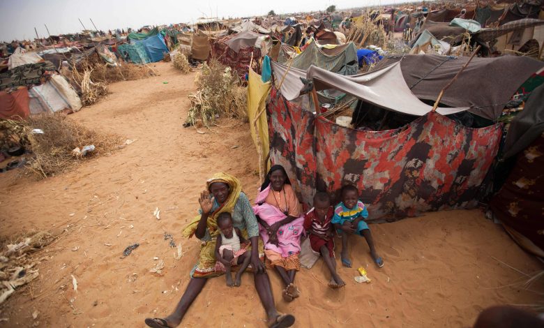 Les Soudanais font face à la faim après l'arrêt de leurs salaires