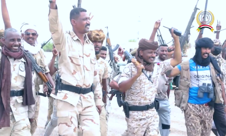 Abu Aqilah Kekel, Commandant des Forces du Bouclier du Soudan, annonce son Adhésion avec ses Forces et son Équipement aux Forces de Soutien Rapide