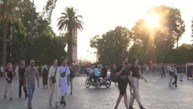 Après le tremblement de terre, les Marocains font face aux rumeurs et les touristes refusent de partir