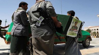 L'Arabie saoudite contribue aux efforts de paix au Yémen en accueillant une délégation houthie