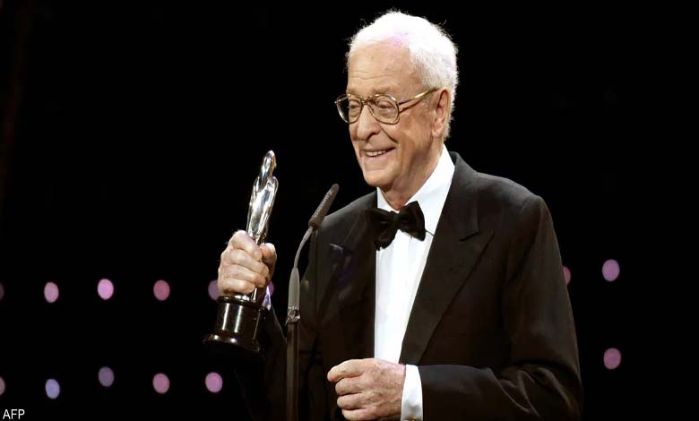 L'icône du cinéma britannique Michael Caine prend sa retraite