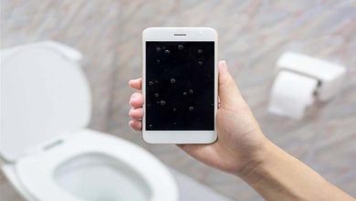 Pour ces raisons, il n'est pas recommandé d'utiliser le téléphone aux toilettes