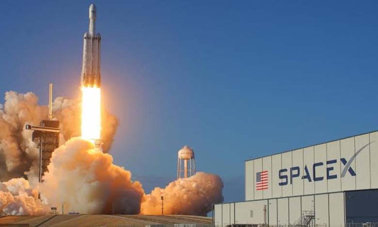 SpaceX lance 23 satellites dans la mission de lancement numéro 58