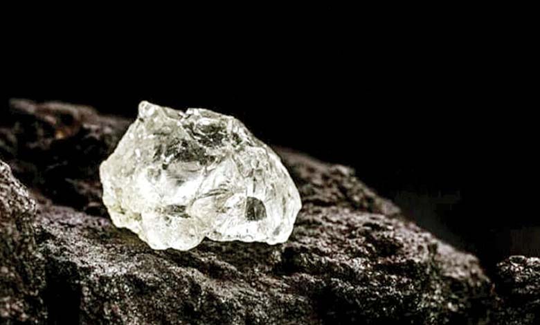 Découverte d'un concurrent du diamant... La substance la plus dure de la Terre trouvée 