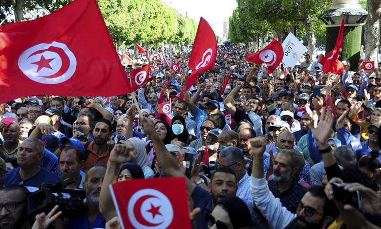 Protestations Tunisiennes contre la "taxe d'entrée" en Libye 