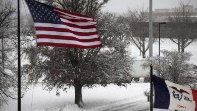 Tempête de neige paralyse la vie en Amérique, des coupures de courant touchent des centaines de milliers de foyers  