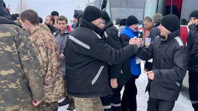 Le monde accueille favorablement la médiation des EAU... Échange réussi de prisonniers de guerre entre la Russie et l'Ukraine 