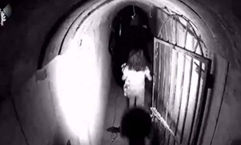 Israël publie une vidéo de Sinwar dans l'un des tunnels de Gaza