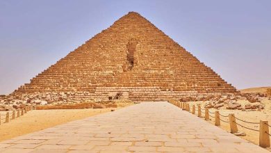 Refus du projet de restauration de la pyramide de Menkaourê en Égypte