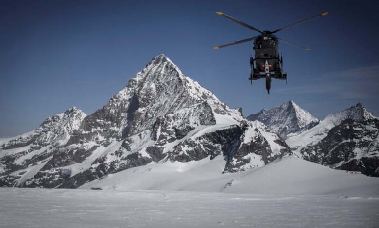 La découverte des corps de cinq skieurs en Suisse