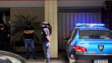 Un homme se rend après 22 ans pour le meurtre de sa femme