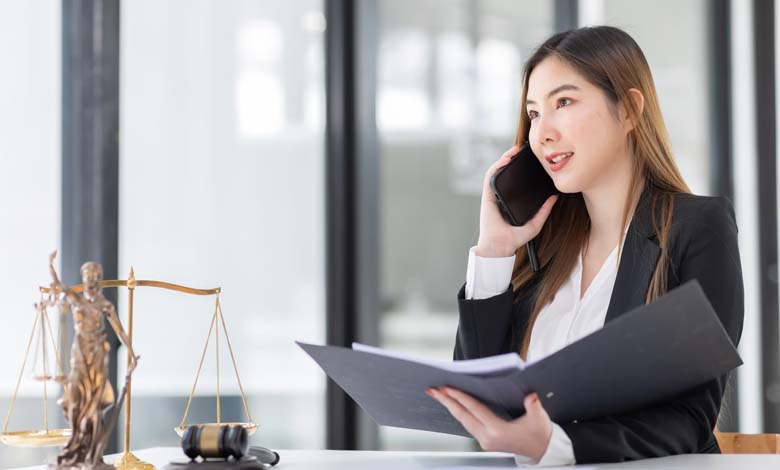Étude : Les avocats attrayants ont une meilleure chance de gagner des affaires