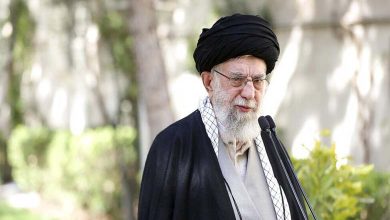 Khamenei critique implicitement les pourparlers de normalisation entre Israël et l'Arabie saoudite