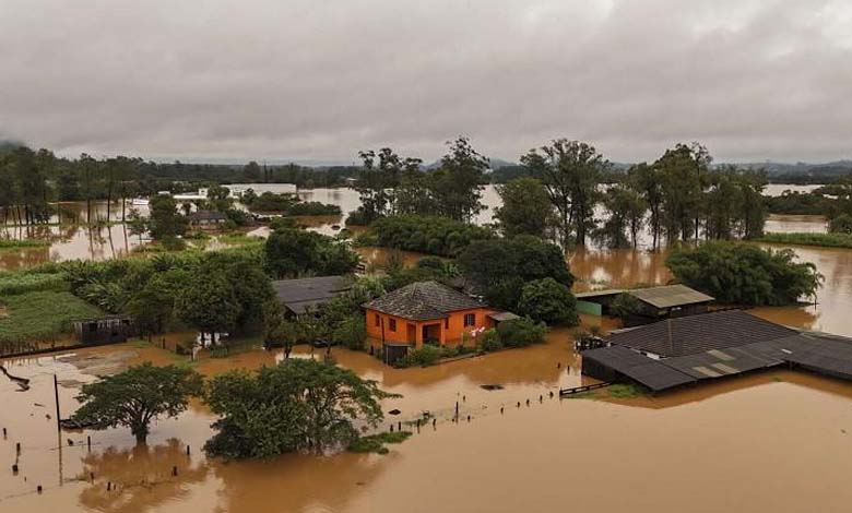 La pire catastrophe climatique : Des inondations dévastatrices engloutissent le sud du Brésil