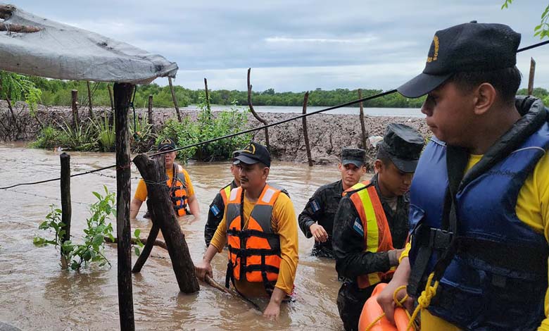 27 morts à cause de glissements de terrain et d'inondations en Amérique centrale