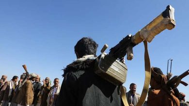 Les Houthis augmentent les tensions : lancement de drones et de missiles balistiques, réponse américaine