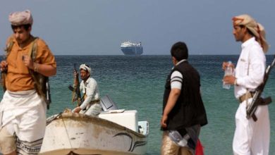 Après l'attaque israélienne sur Hodeidah... les menaces des Houthis de continuer à cibler les navires internationaux
