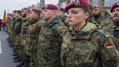 Pour atteindre l'égalité... Proposition de conscription obligatoire des femmes dans l'armée allemande