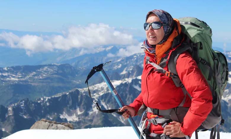 Secrets surprenants dans la vie d'une femme qui a battu un record en escaladant l'Everest