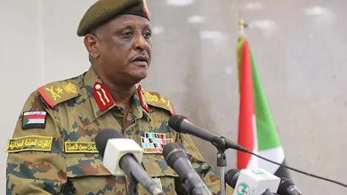 Les critiques des forces civiles contre Yasser al-Atta, le serviteur des Frères Musulmans et leur accès au pouvoir