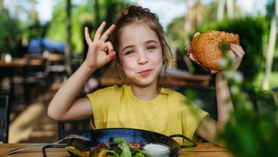 "Il est interdit de les manquer" : Les médecins révèlent les nutriments essentiels pour les enfants