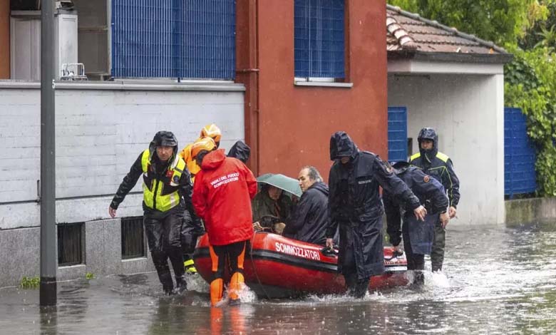 Italie : Opérations de sauvetage et d'évacuation après des inondations catastrophiques