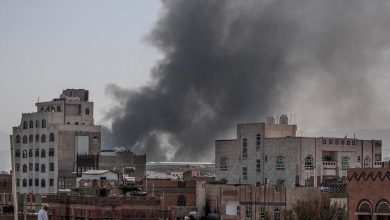 Attaque américaine visant des sites houthis à Sanaa et Amran