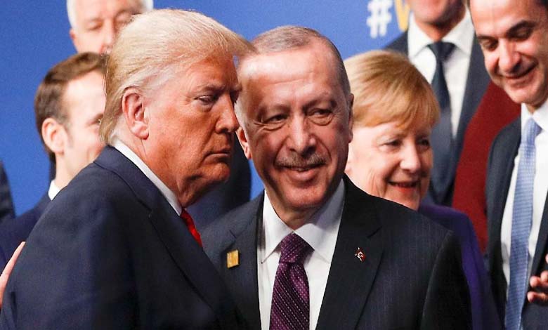 Trump accuse et la Turquie dément la prise de pouvoir en Syrie