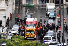 Attaque au hachoir près des anciens bureaux de Charlie Hebdo : six suspects jugés (Infographie)